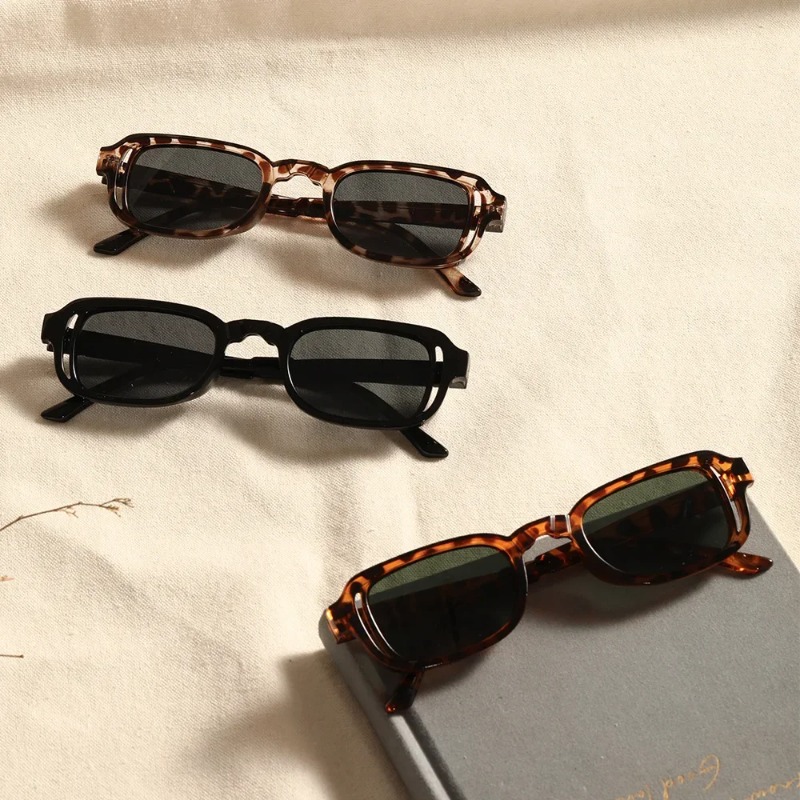 Luxurious Rectangle Sunglasses - Vintage Fashion Enthusiasts ulasan dan harga