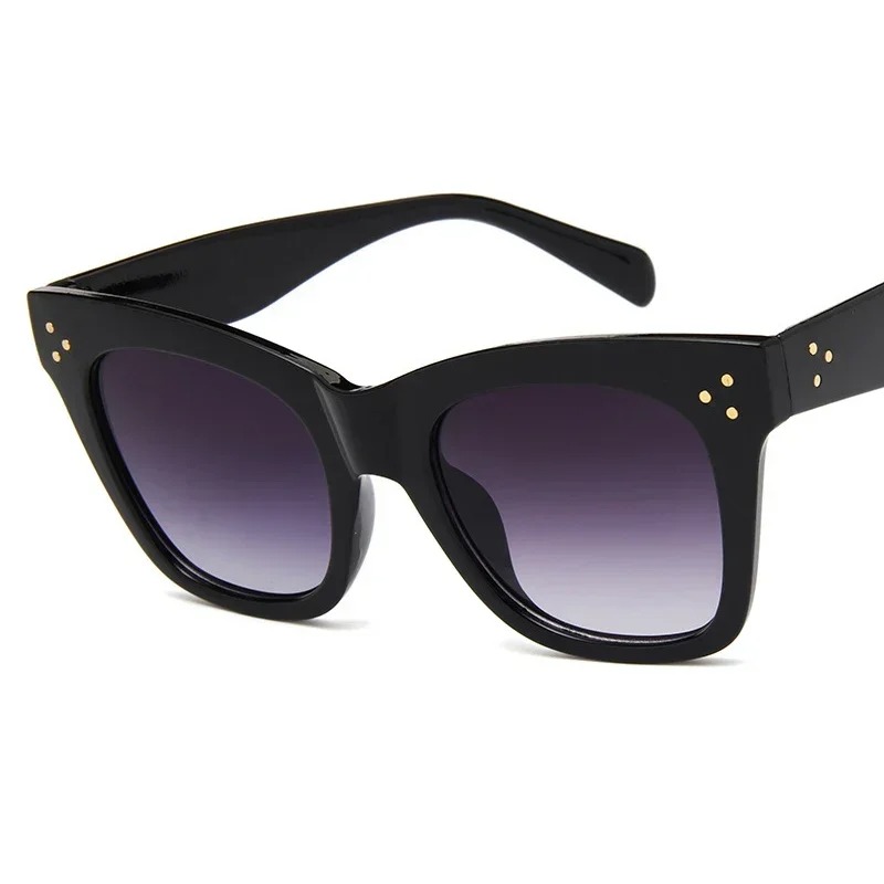 Square Retro Sunglasses Women  - Vintage Fashion Enthusiasts ulasan dan harga