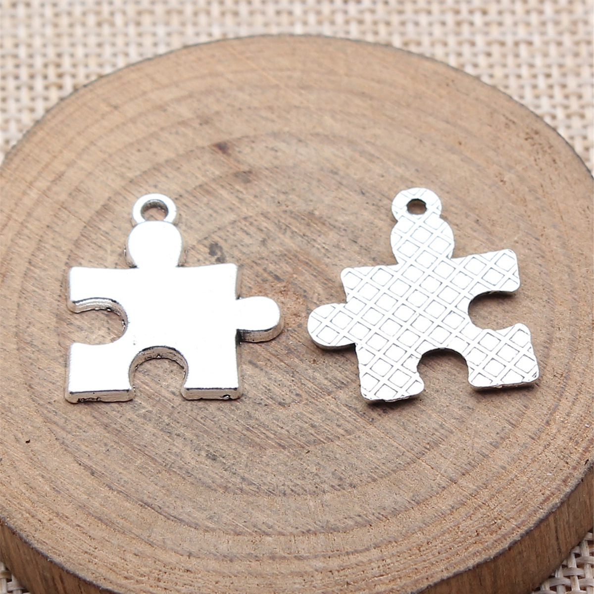 WYSIWYG 10pcs 23x20mm 2 Colors - Vintage Fashion Stores ulasan dan harga